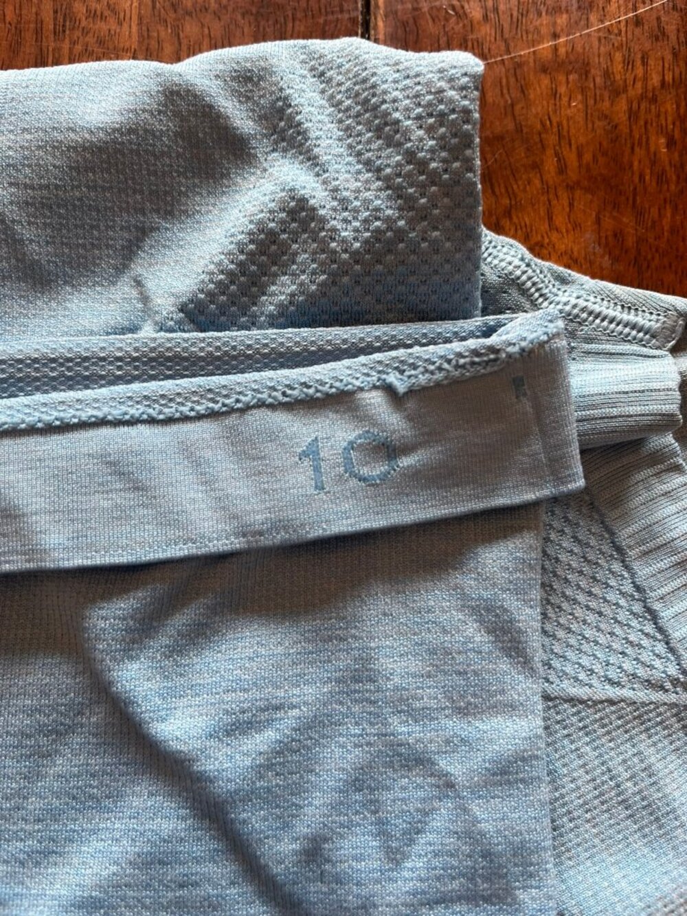 Lululemon Swiftly Tech Short Sleeve Shirt Light Blue Seamless Size 10 - Picture 7 of 7